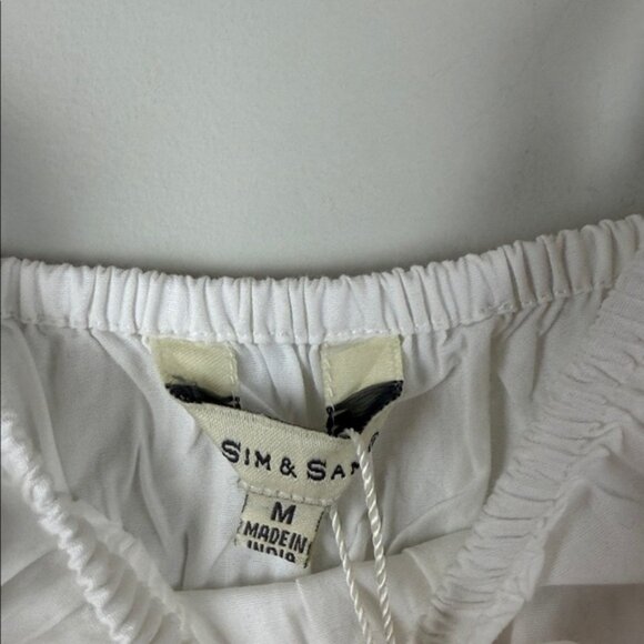 Sim Sam White Boho Tie Camisole Blouse Size Medium NWT - Picture 2 of 6